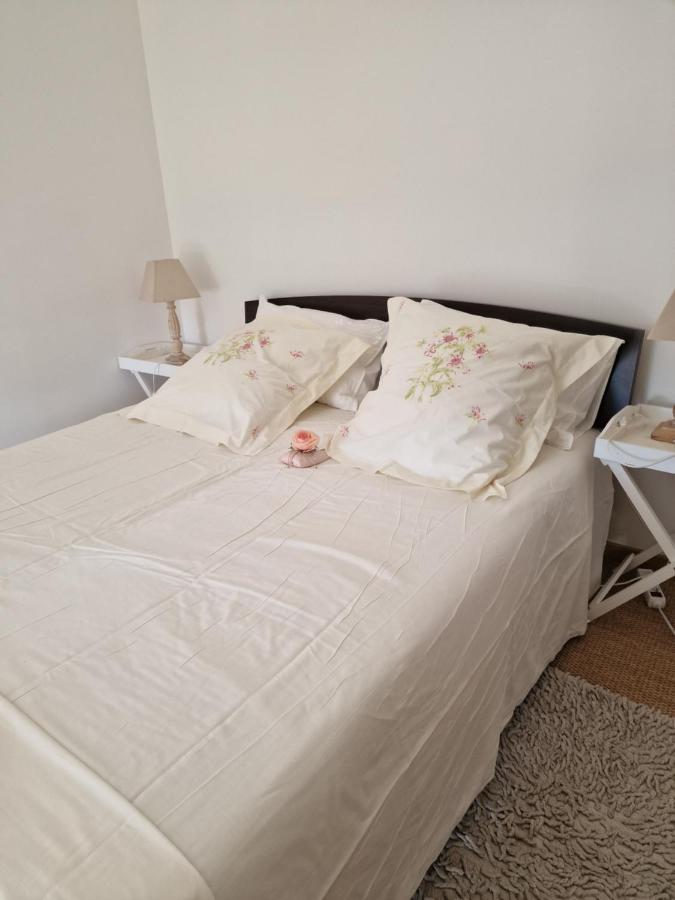 Camelia Rouge Bed & Breakfast Granville Ngoại thất bức ảnh
